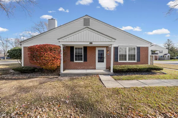 $1,650 | 24692 North Meadow Drive, Unit 9 / 3, Harrison Township, MI 48045