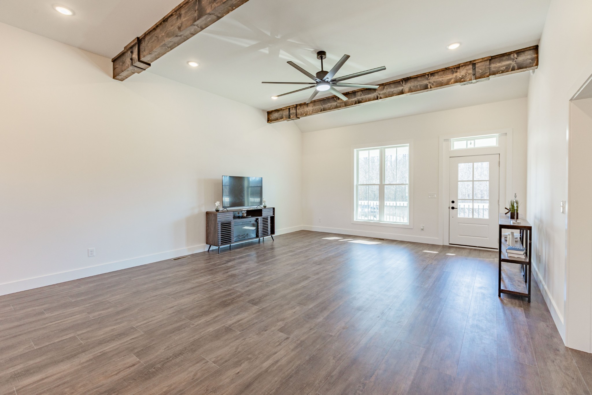 1248 Lowery Road Walling, TN 38587 - Photo 8 of 25