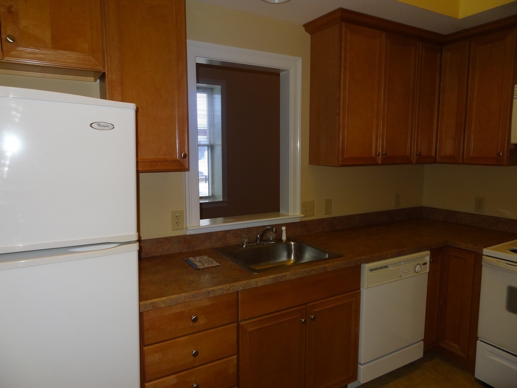 25 Main Street, Unit 3A Ayer, MA 01432 - Photo 2 of 8
