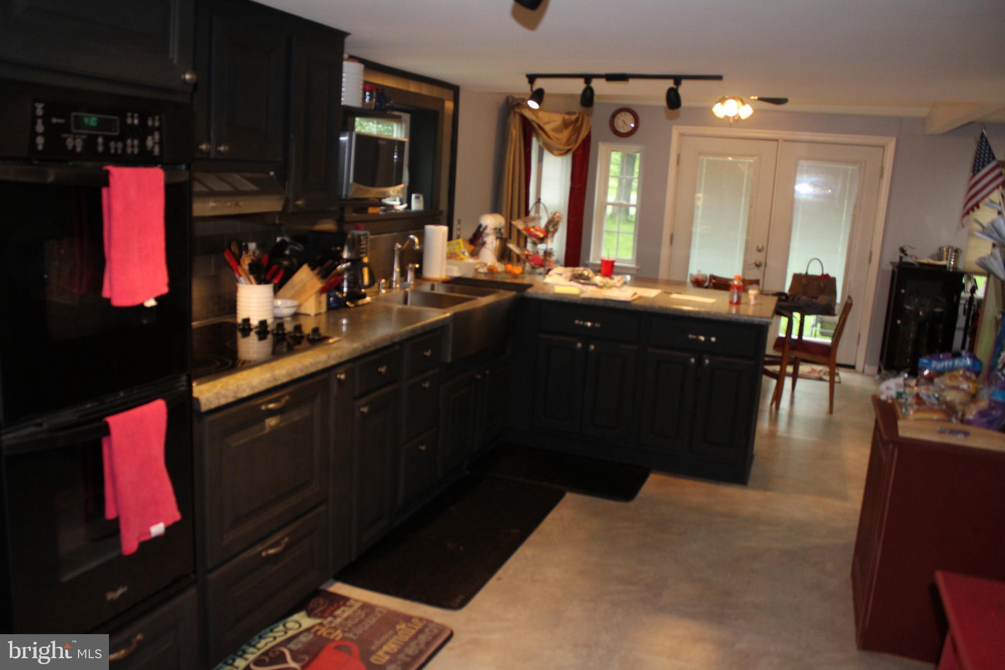 740 Piketown Road Harrisburg, PA 17112 - Photo 12 of 30 Gallery Image 12