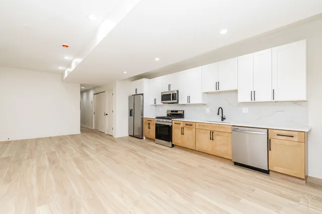 $699,000 | 3345 West Douglas Boulevard, Chicago, IL 60623