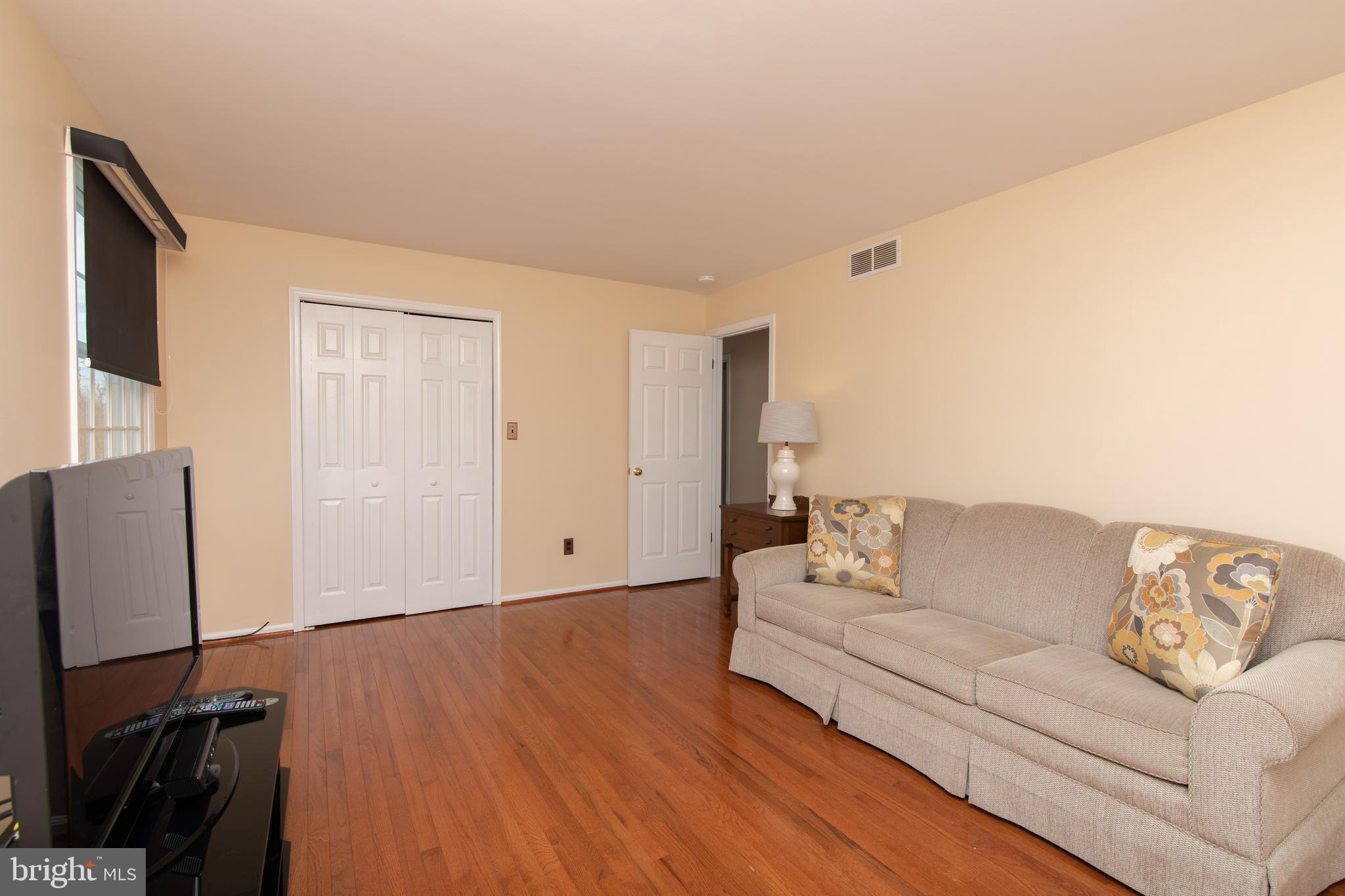 8 Euston Road Marlton, NJ 08053 - Photo 33 of 45