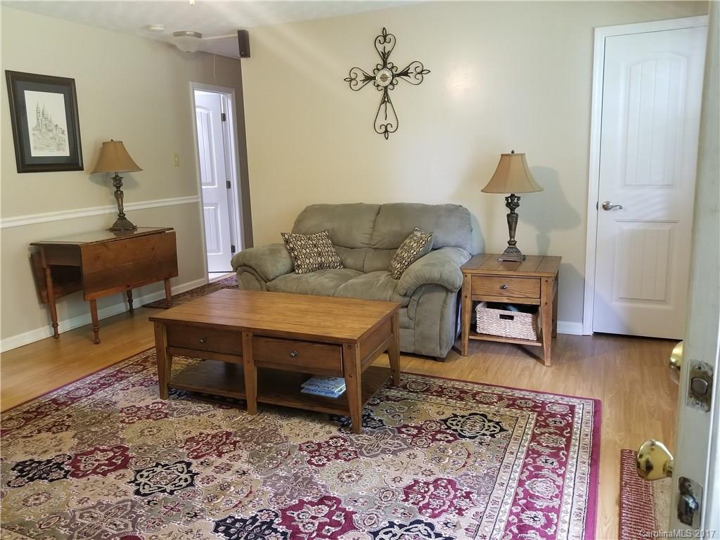 3140 Riley Avenue Charlotte, NC 28269 - Photo 4 of 22 Gallery Image 4