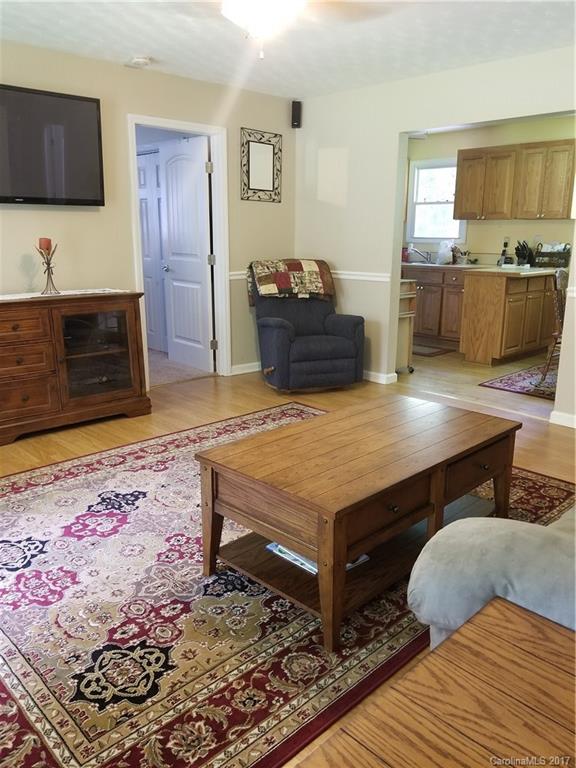 3140 Riley Avenue Charlotte, NC 28269 - Photo 5 of 22 Gallery Image 5