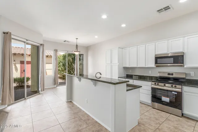 $459,999 | 21166 West Main Street, Buckeye, AZ 85396