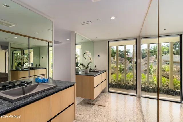 $12,888 | 5311 East Mitchell Drive, Phoenix, AZ 85018