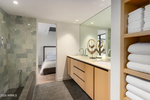 $12,888 | 5311 East Mitchell Drive, Phoenix, AZ 85018