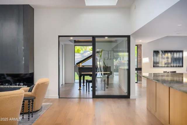 $12,888 | 5311 East Mitchell Drive, Phoenix, AZ 85018