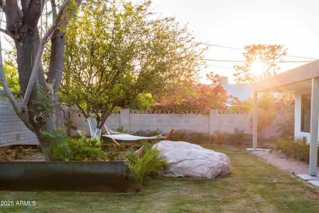 $12,888 | 5311 East Mitchell Drive, Phoenix, AZ 85018