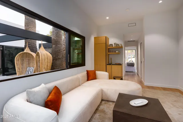 $12,888 | 5311 East Mitchell Drive, Phoenix, AZ 85018