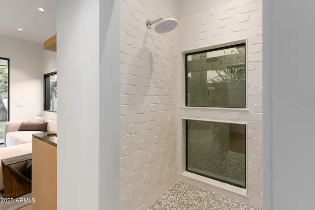 $12,888 | 5311 East Mitchell Drive, Phoenix, AZ 85018