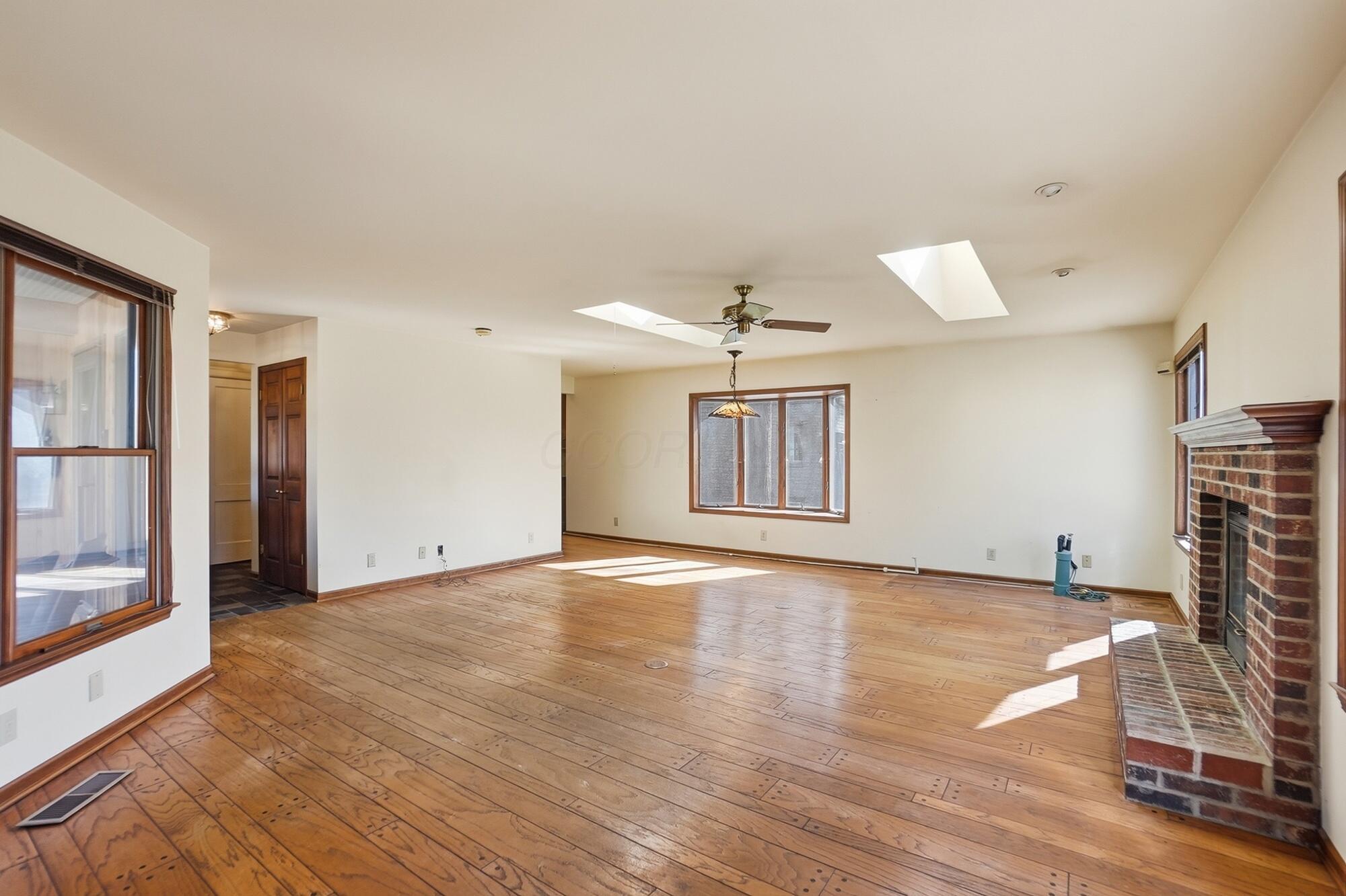 1627 Doone Road Upper Arlington, OH 43221 - Photo 26 of 37 Family Rm.