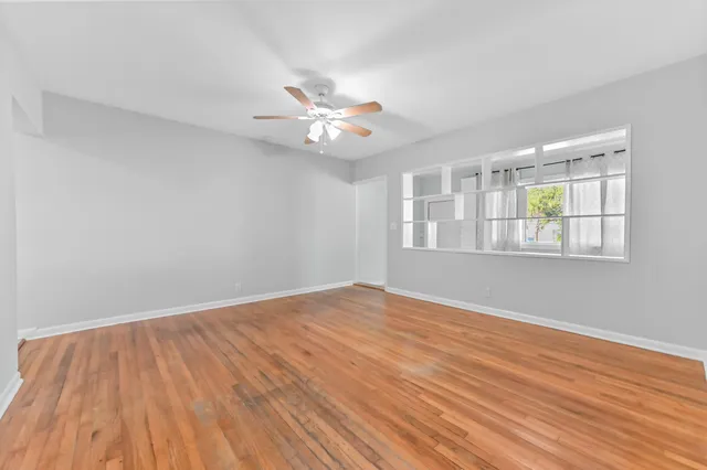 $549,900 | 332 West Mango Street, Unit 12, Lantana, FL 33462