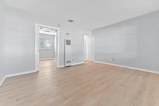 $549,900 | 332 West Mango Street, Unit 12, Lantana, FL 33462