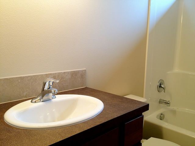 15309 North Hunter's Pointe Road Mead, WA 99021 - Photo 5 of 7 Gallery Image 5