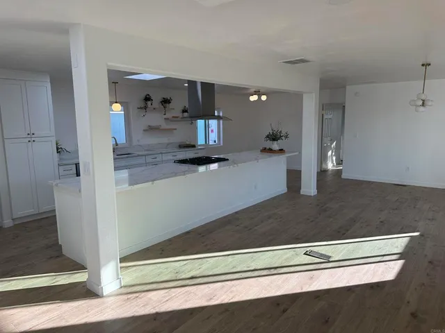 $799,000 | 1438 Salem Court, Oceanside, CA 92057