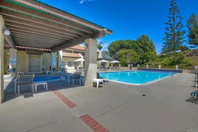 $799,000 | 1438 Salem Court, Oceanside, CA 92057