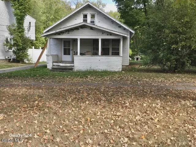 $195,000 | 353 Hudson River Road, Waterford, NY 12188