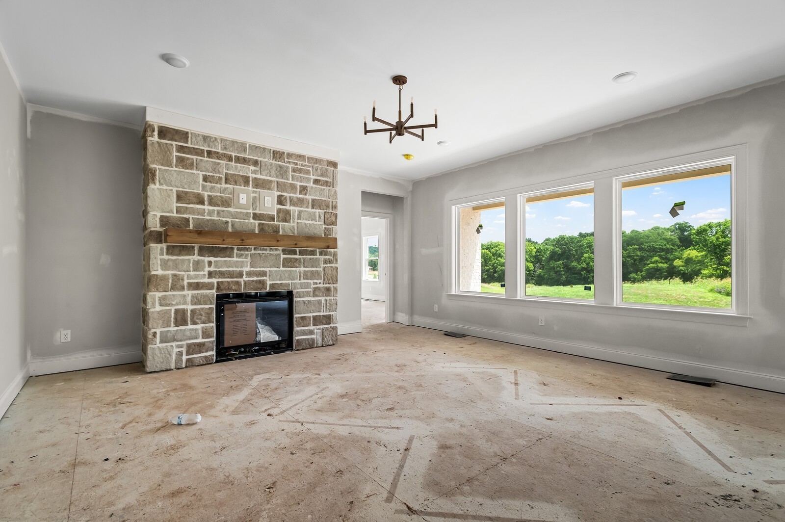 572 Baker Road Columbia, TN 38401 - Photo 6 of 35 Gallery Image 6