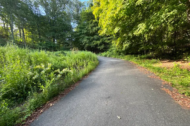 $1,499,000 | 9 Read Place, Wilton, CT 06897