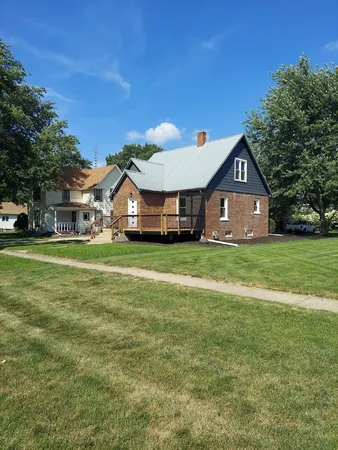 $200,000 | 410 South Main Street, Flanagan, IL 61740