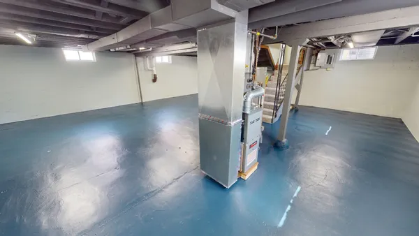 $200,000 | 410 South Main Street, Flanagan, IL 61740