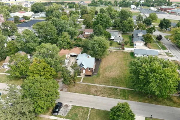 $200,000 | 410 South Main Street, Flanagan, IL 61740