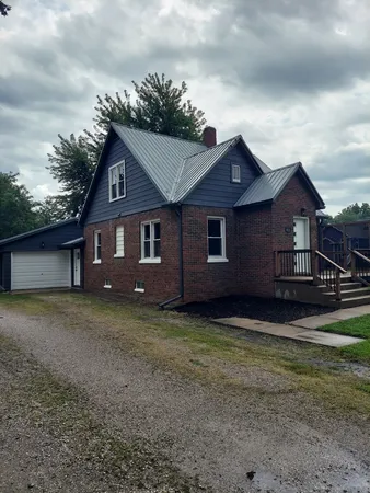 $200,000 | 410 South Main Street, Flanagan, IL 61740