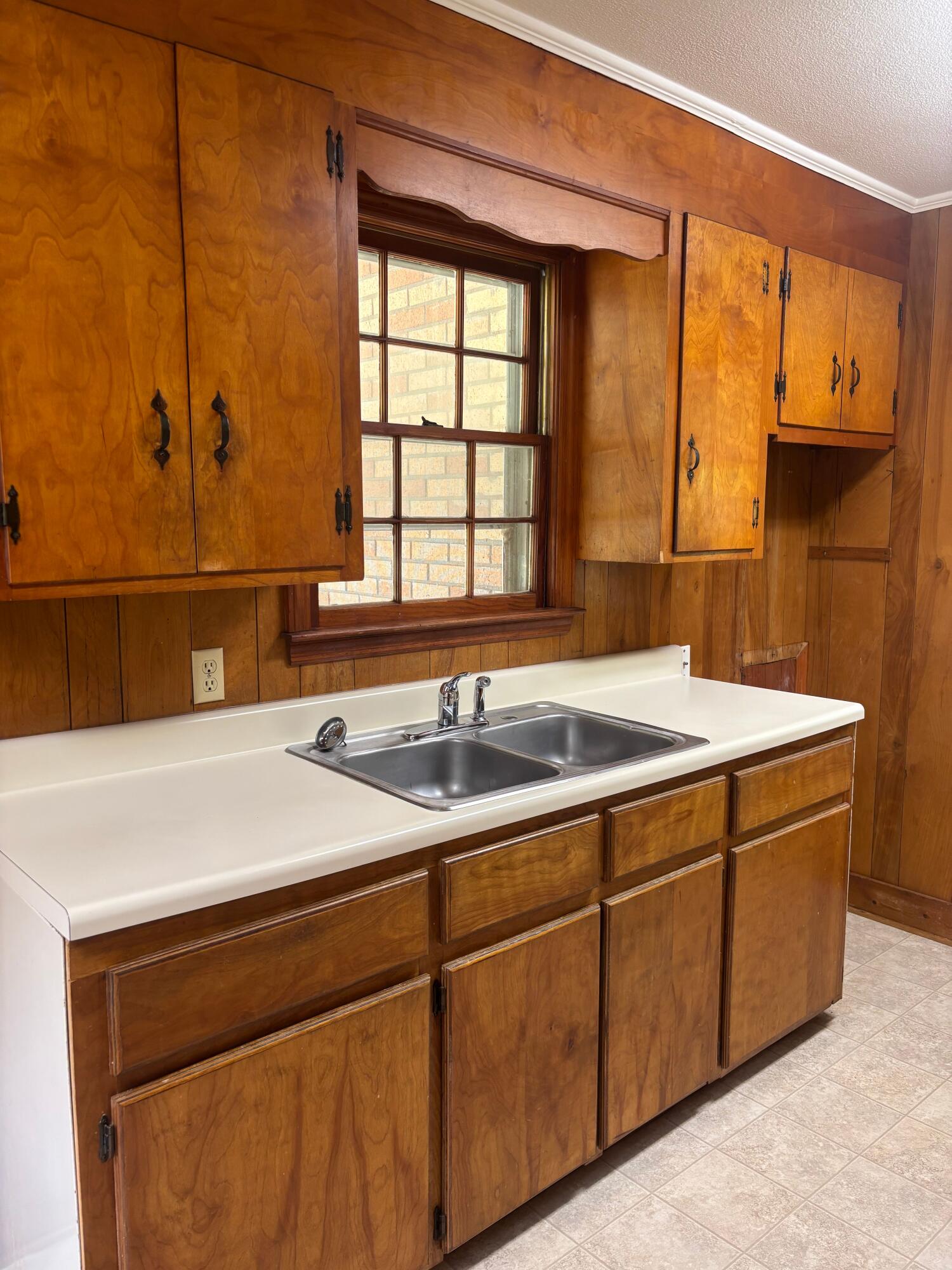 2426 Peach Orchard Road Sumter, SC 29154 - Photo 12 of 32 image