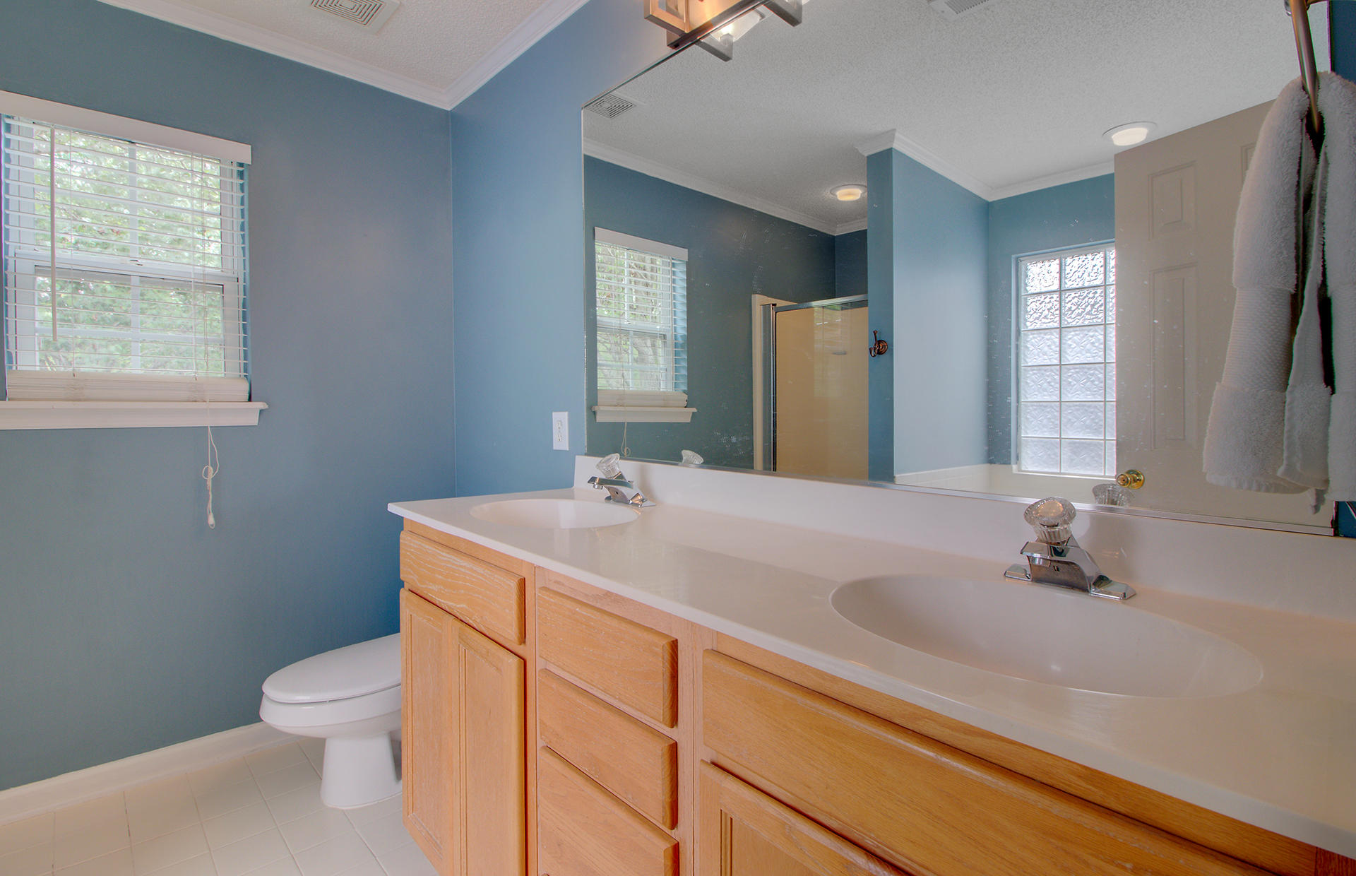8377 Waltham Road North Charleston, SC 29406 - Photo 14 of 29 23