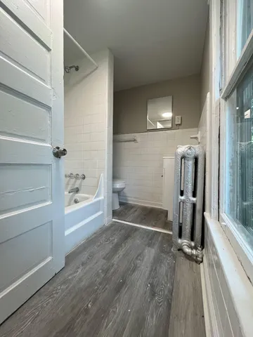 $900 | 367 Mountain Avenue Southwest, Unit 4, Roanoke, VA 24016