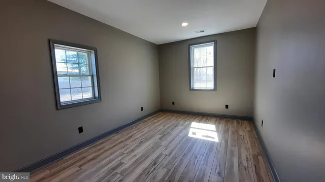 $1,900 | 7459 John Marshall Highway, Unit 2, Marshall, VA 20115