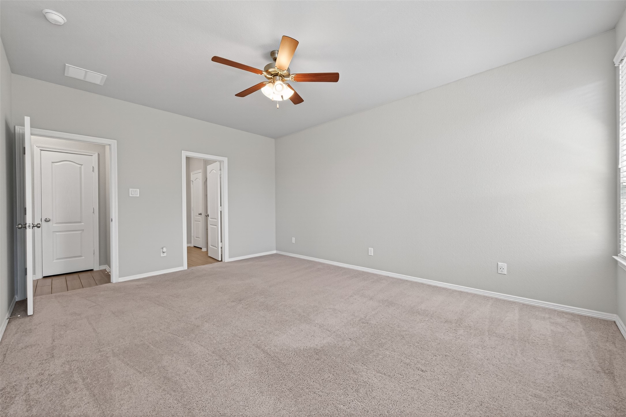 25527 Valverdant Court Porter, TX 77365 - Photo 13 of 37
