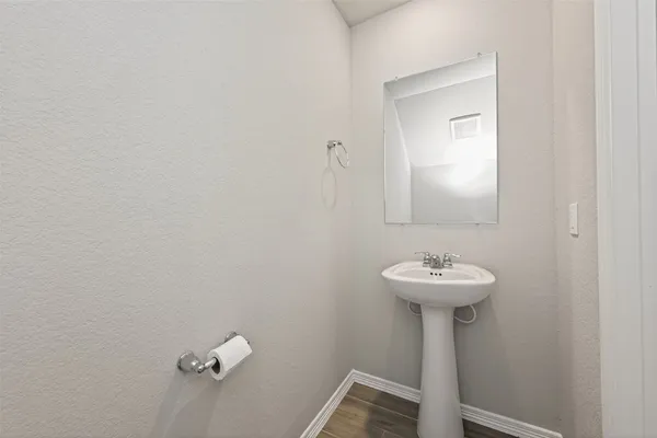 $2,000 | 25527 Valverdant Court, Porter, TX 77365