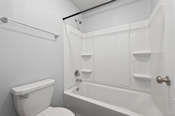 $2,000 | 25527 Valverdant Court, Porter, TX 77365