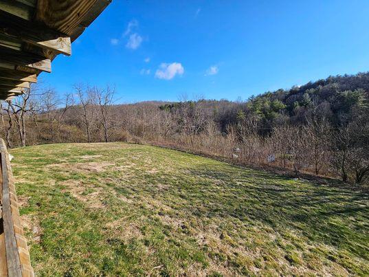 1571 Red Stone Road Chilhowie, VA 24319 - Photo 9 of 28 Gallery Image 9