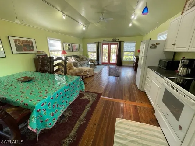 $775,000 | 6831 Tropical Lane, Bokeelia, FL 33922