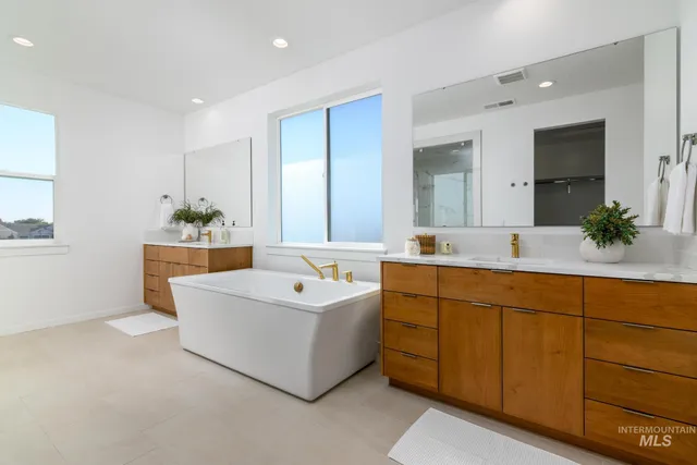 $869,000 | 3777 North San Carlos Place, Star, ID 83669