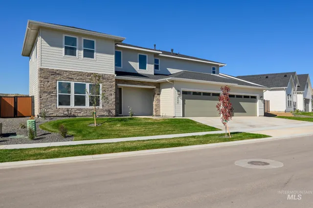 $869,000 | 3777 North San Carlos Place, Star, ID 83669