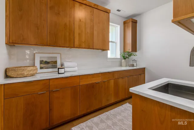 $869,000 | 3777 North San Carlos Place, Star, ID 83669