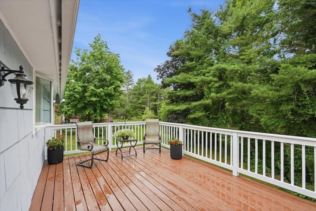 173 Bourne Road Plymouth, MA 02360 - Photo 28 of 34