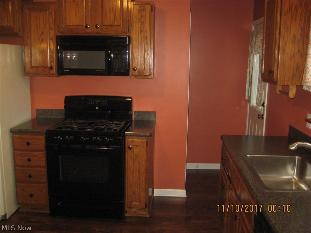 6017 Randy Road Bedford Heights, OH 44146 - Photo 7 of 21