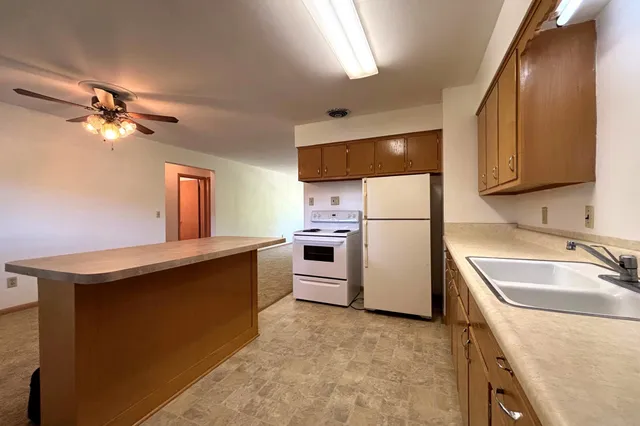 $1,375 | 2409 Fremont Avenue, Madison, WI 53704