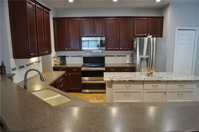 $3,100 | 1742 Mira Lago Circle, Ruskin, FL 33570