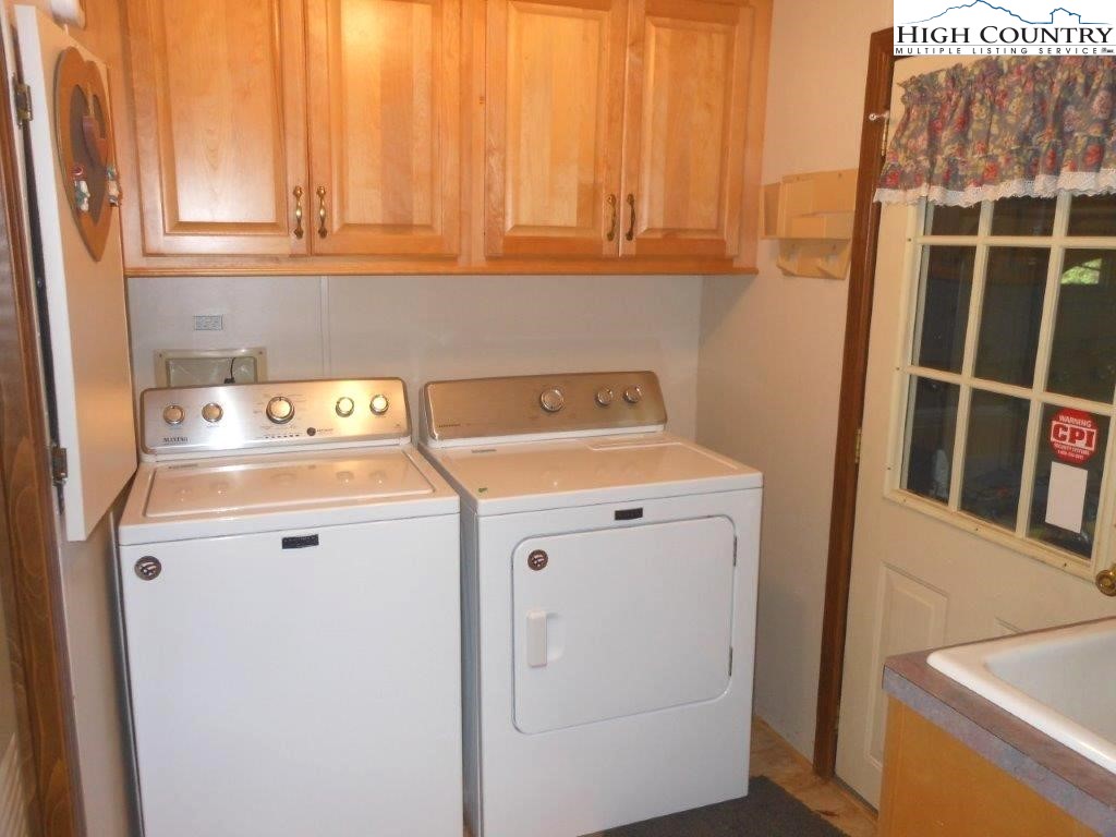 270 Hemlock Hill Road Boone, NC 28607 - Photo 39 of 44 Gallery Image 39