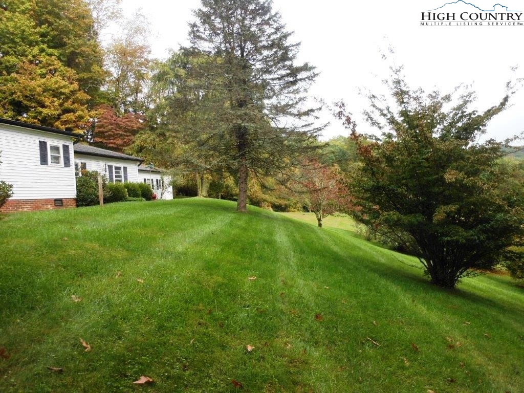 270 Hemlock Hill Road Boone, NC 28607 - Photo 8 of 44 Gallery Image 8
