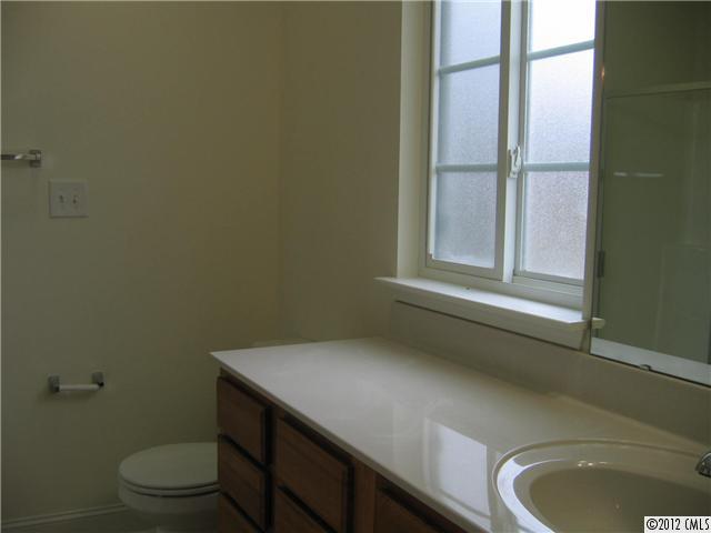 5721 Nesbit Road, Unit 4 Waxhaw, NC 28173 - Photo 11 of 15 Gallery Image 11