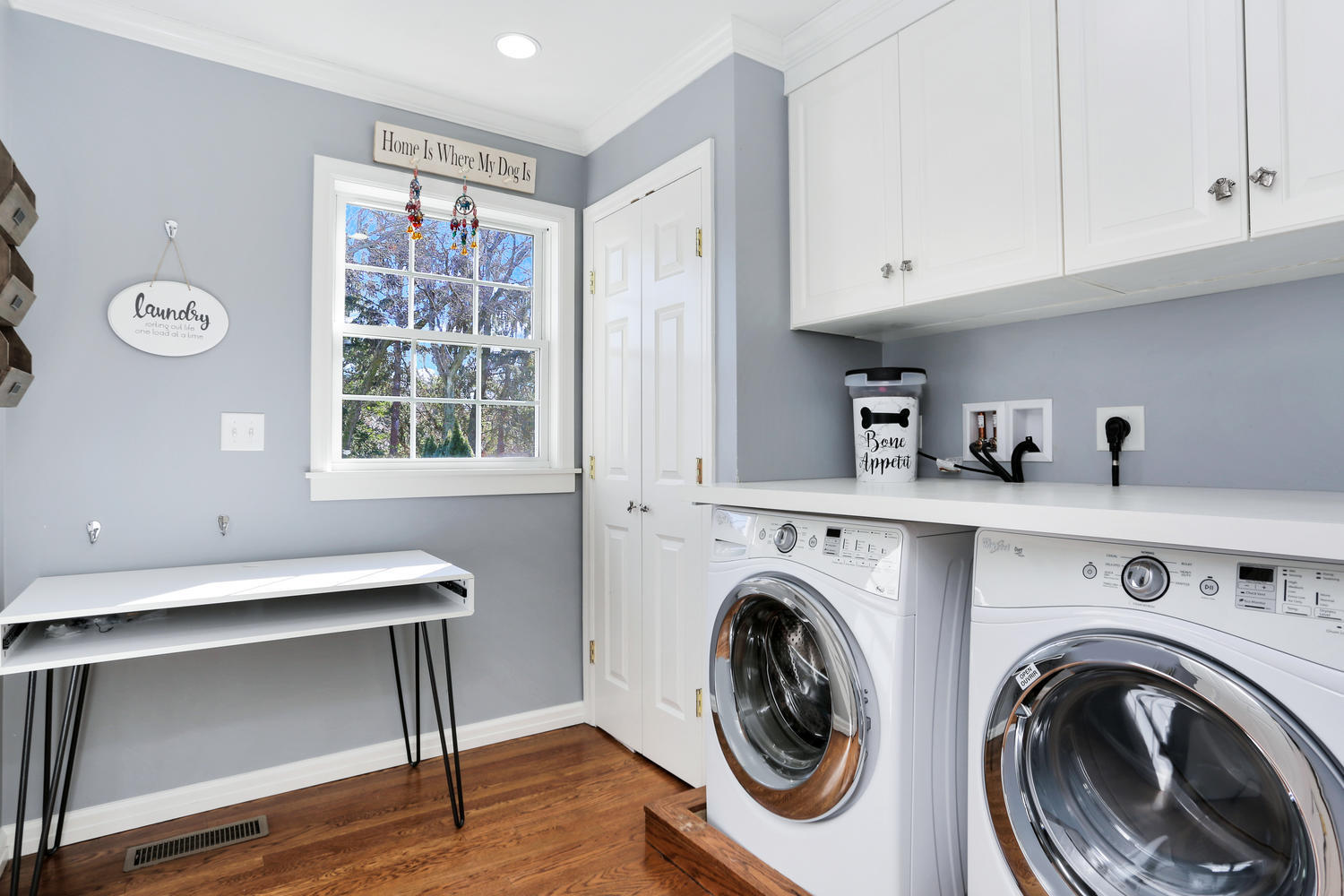 19 Walmsley Road Darien, CT 06820 - Photo 14 of 30 a view of livingroom with washer and dryer