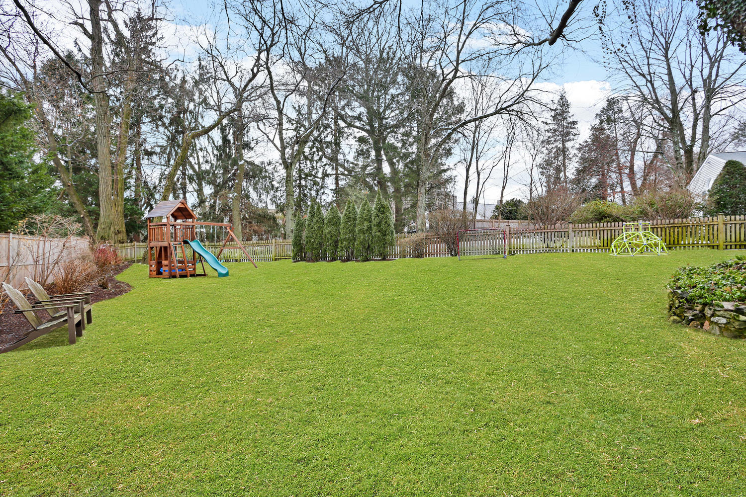 19 Walmsley Road Darien, CT 06820 - Photo 30 of 30 a view of a park with large trees
