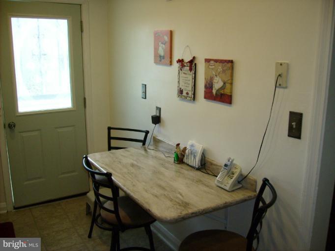 1323 Pentridge Road Baltimore, MD 21239 - Photo 8 of 17 Kitchen